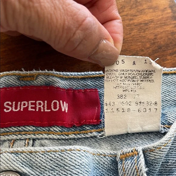 Vintage Levi’s 518 superlow light wash boot cut  denim jeans ( 30 x 28 ) USA - Picture 8 of 16